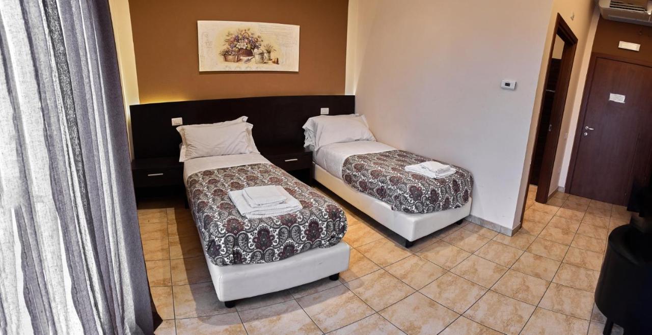 Al Cason Hotel Solesino Luaran gambar